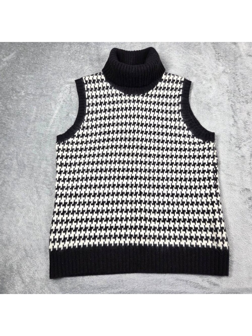 Vintage Lauren Ralph Lauren Vest Small P Black Houndstooth Wool Angora Cashmere